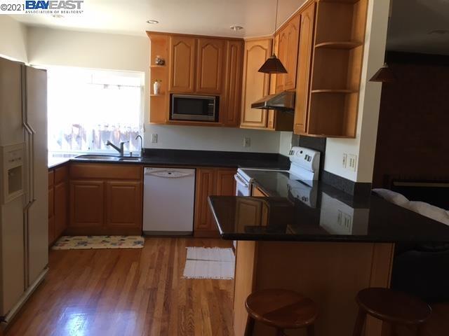 Foto del edificio - 5863 Tompkins Dr