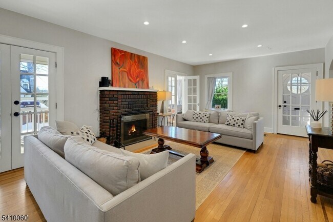 Foto del edificio - 142 N Passaic Ave