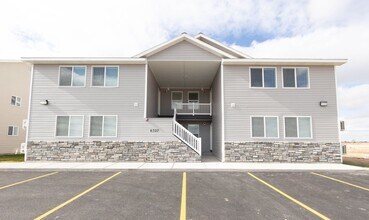 Building Photo - 6327 N Freedom Rd
