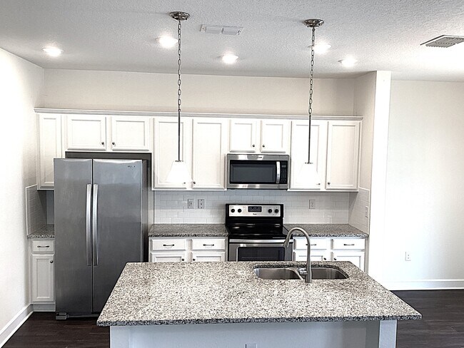 Foto del edificio - 4307 Reisswood Loop