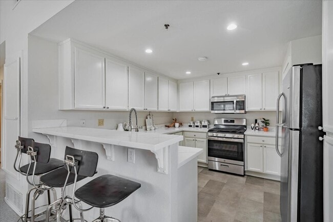 Foto del edificio - 1308 Danberry Ln