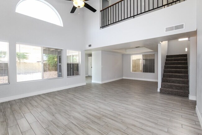 Building Photo - 4052 W Camino Vivaz