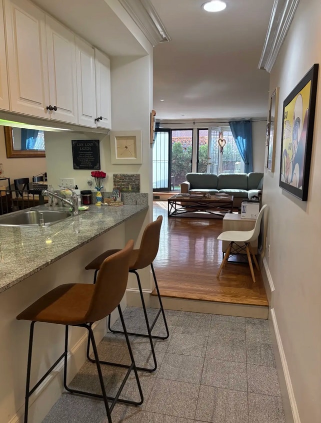 Photo - 331 Beacon St (Boston, MA)