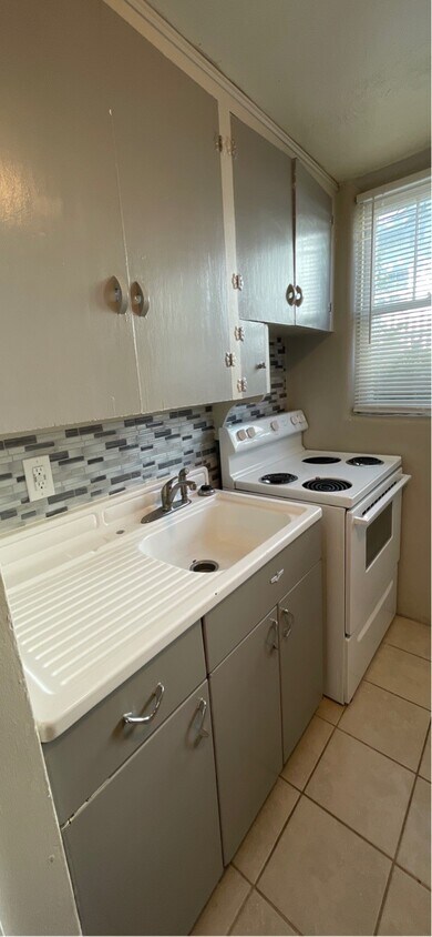 Kitchen - 1503 12th St