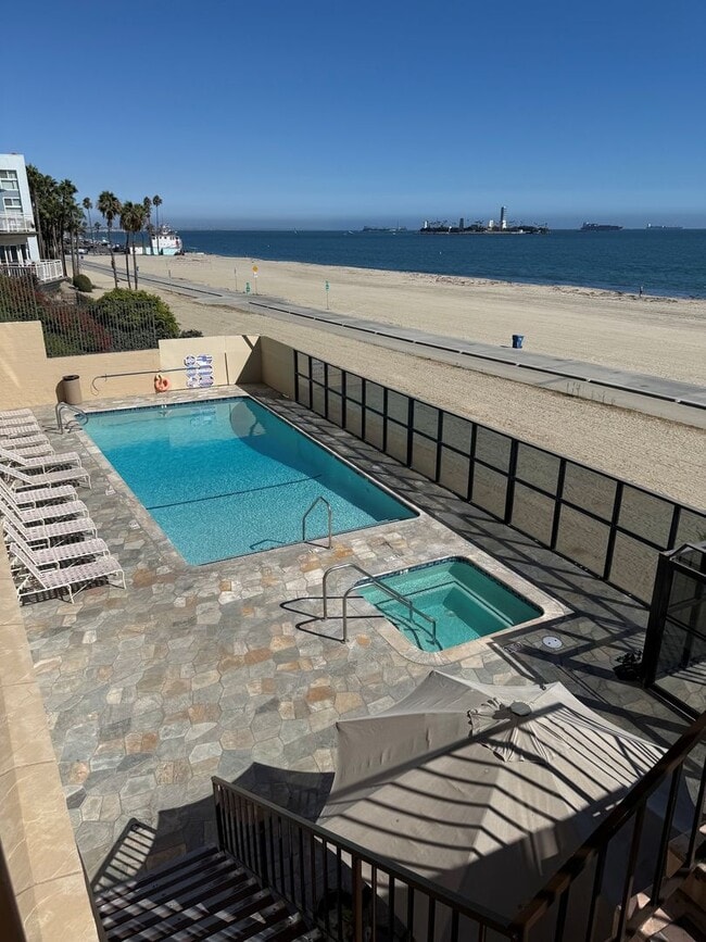 Building Photo - 1750 E Ocean Blvd