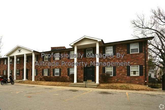 Building Photo - 34 Colonial Oaks Ct