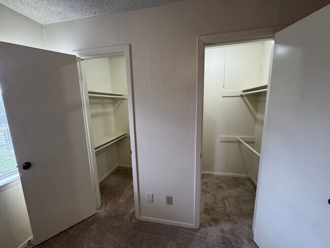 Building Photo - Nice 3 Bedroom Home in Haltom City