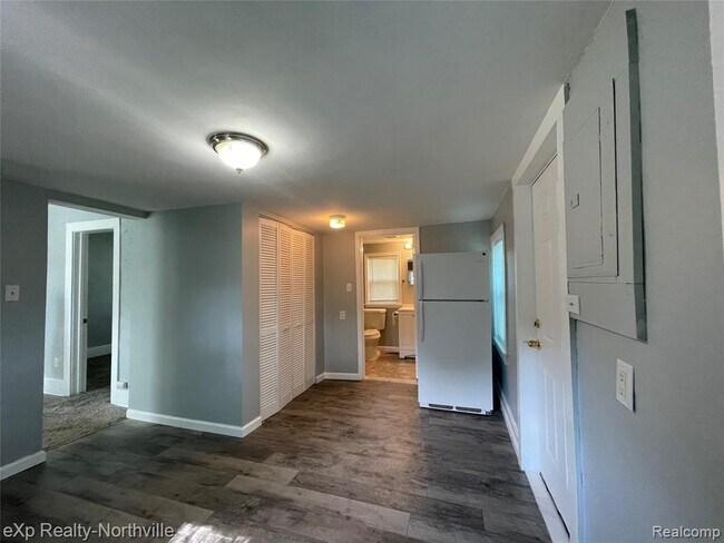 Foto del edificio - 27331 Shiawassee St