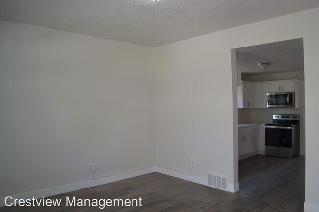 Building Photo - 2 br, 1 bath House - 520 E Gallacher Place