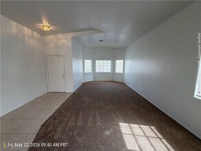 Building Photo - 343 Mulberry Glen Dr