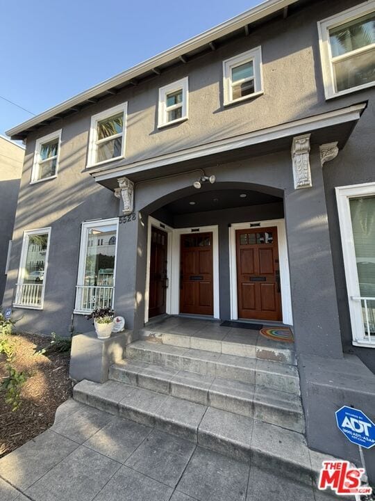 Building Photo - 5530 Franklin Ave