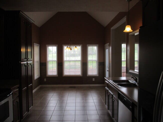 Foto del edificio - 3 Bedroom 2 Bath Home For Rent Near Post!