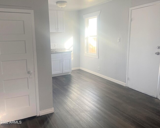 Building Photo - 9028 N 11th St