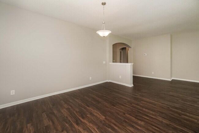Foto del edificio - 4341 Larkenheath Dr