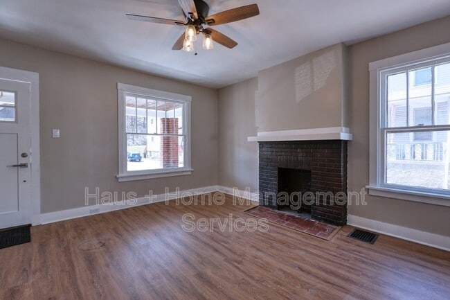 Foto del edificio - 68 Dewey St