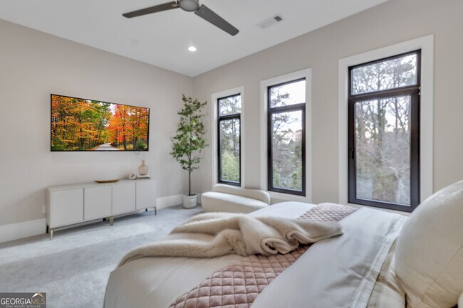 Foto del edificio - 1107 Briar Cove Cir