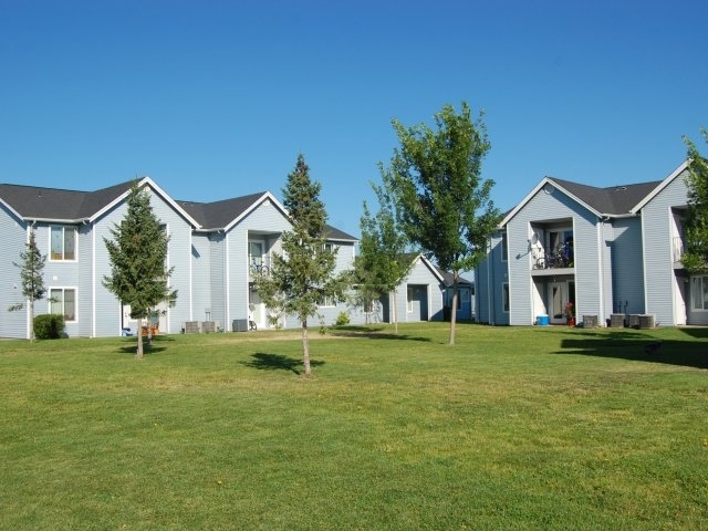 Building Photo - Chaparral Apartments