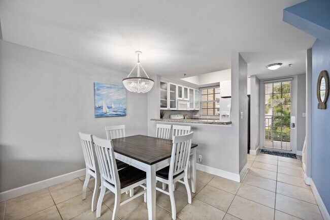 Building Photo - 527 Bahia Beach Blvd