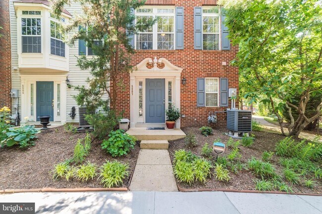 Foto del edificio - 5807 Pearson Ln