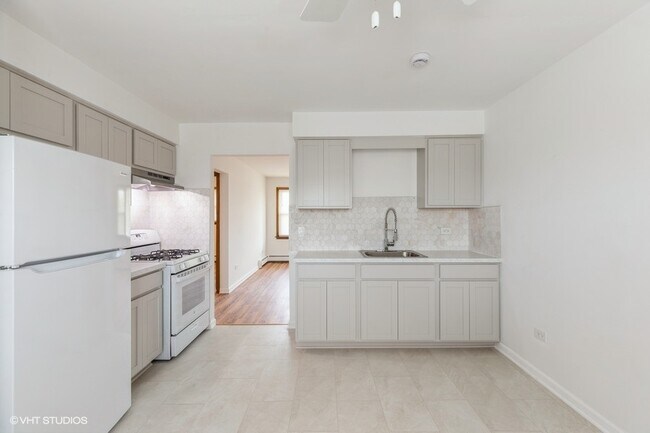 Foto del edificio - 14450 Jefferson Ave