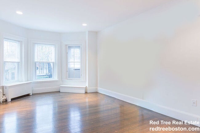 Photo - 11 Peterborough St Apartment