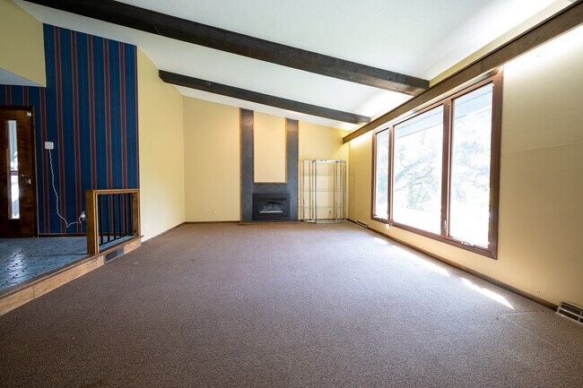 Foto del edificio - 4268 Churchill Cir