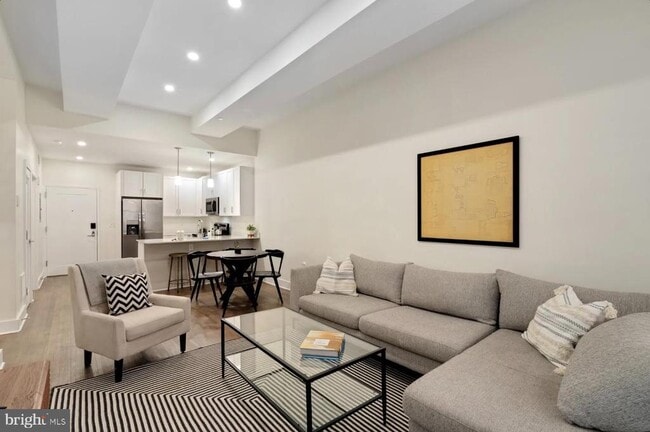 Foto del edificio - 150 S Independence Mall W