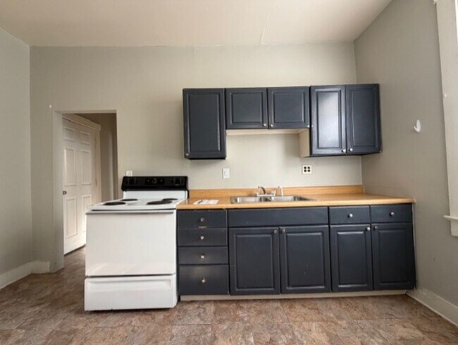 Foto del edificio - 902-904 1/2 S Limestone St.