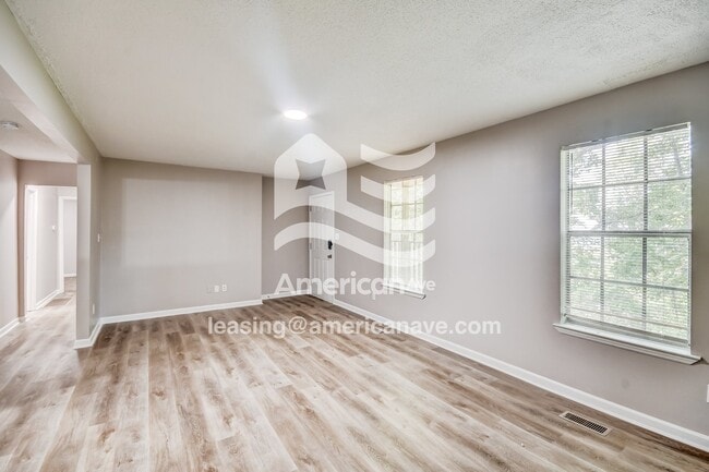 Building Photo - 1205 83rd Pl S