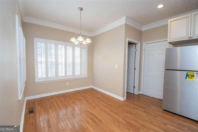 Foto del edificio - 116 Sagamore Ln