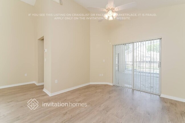 Foto del edificio - 106 Quiet Oak Ct