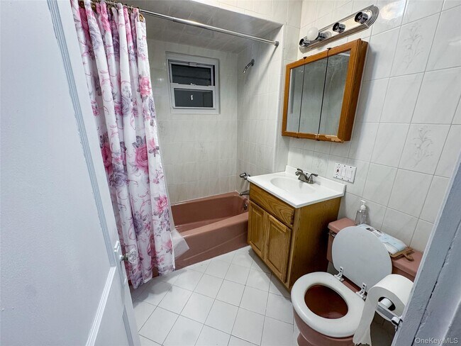 Foto del edificio - 109-35 96th St