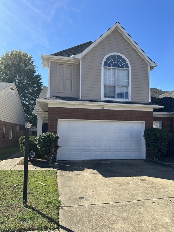 Building Photo - 3963 Gavick Dr