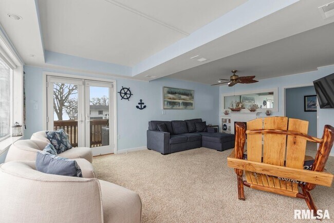 Foto del edificio - 15326 N River Beach Dr