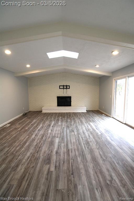 Foto del edificio - 6895 Indian Creek Dr