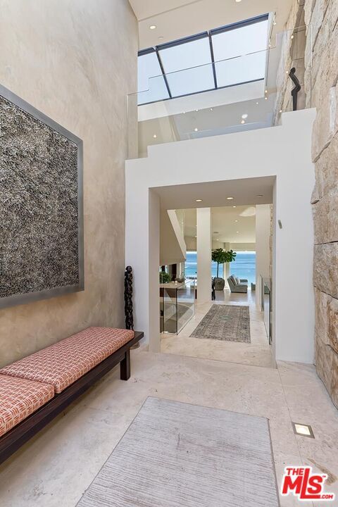 Building Photo - 88 Emerald Bay