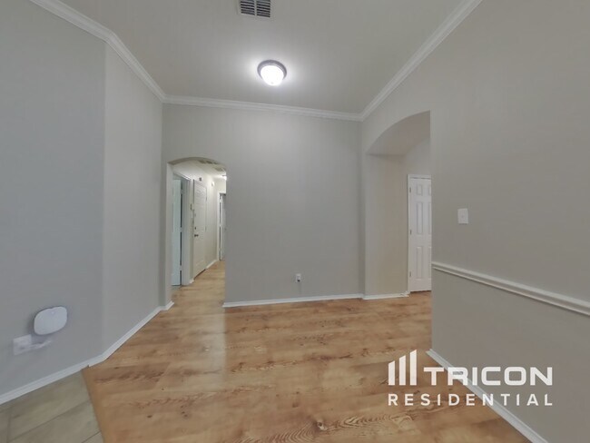 Foto del edificio - 558 Hickory Ln