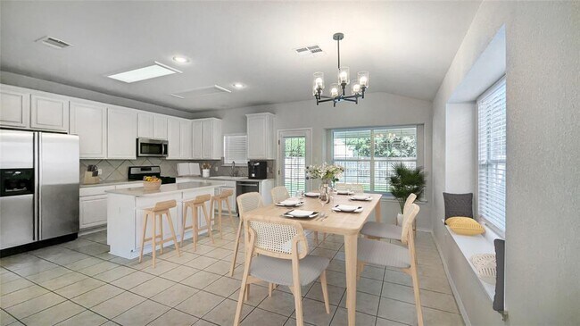 Building Photo - 10724 Kilkee Cove