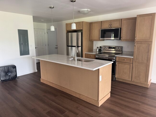 Building Photo - 3 Kana Ln