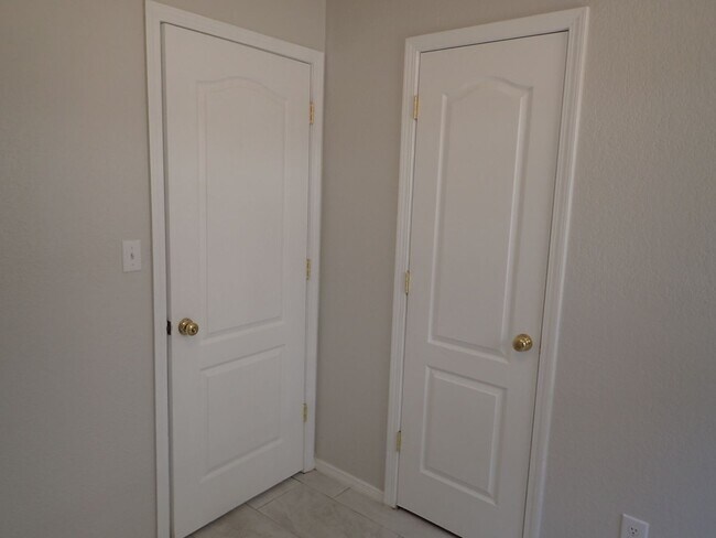 Building Photo - 11749 Imperial Gem Ave