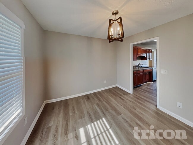 Foto del edificio - 7029 Bridgewater Dr