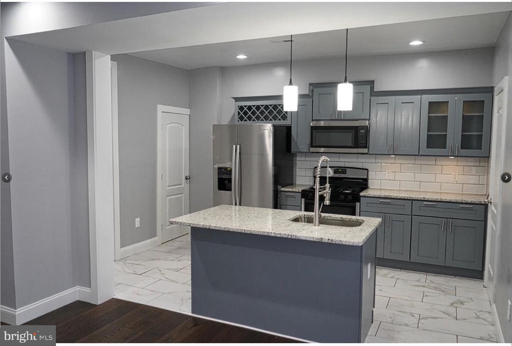 Foto principal - 3722 Woodhaven Ave