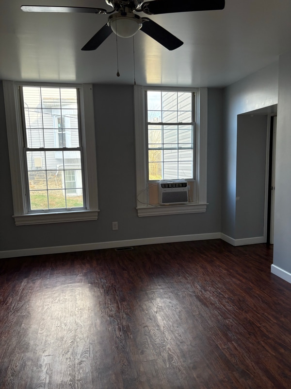 Building Photo - 225 W Madison St