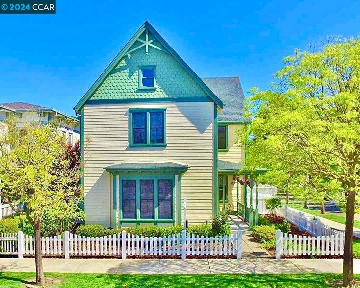 Primary Photo - 1103 Earnest St