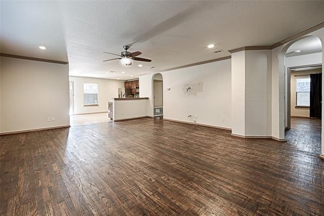 Building Photo - 6640 Friendsway Dr
