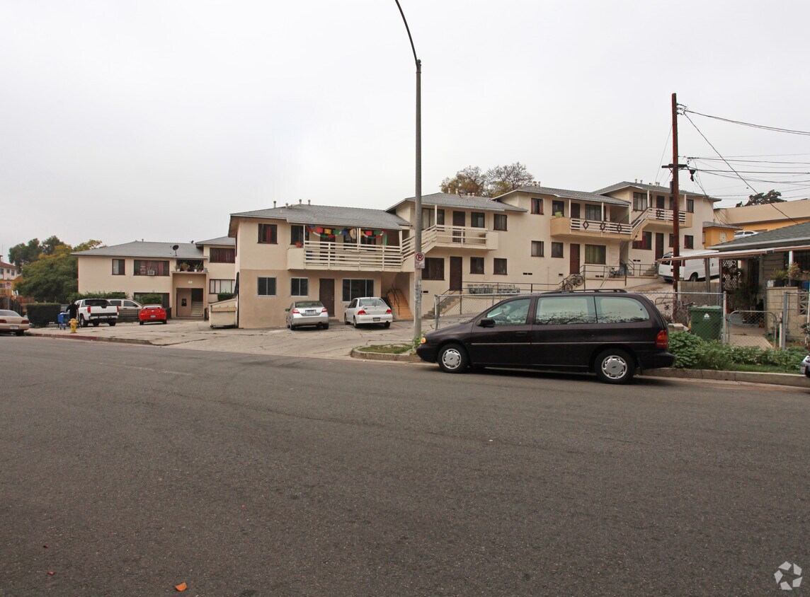 Primary Photo - 221-229 Union Pl