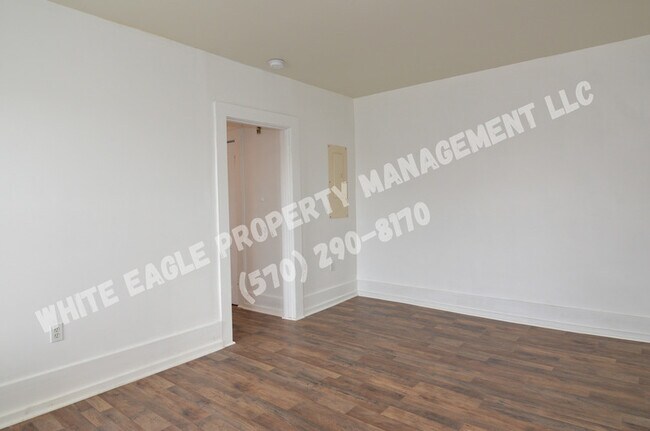 Foto del edificio - 738 Harrison Ave