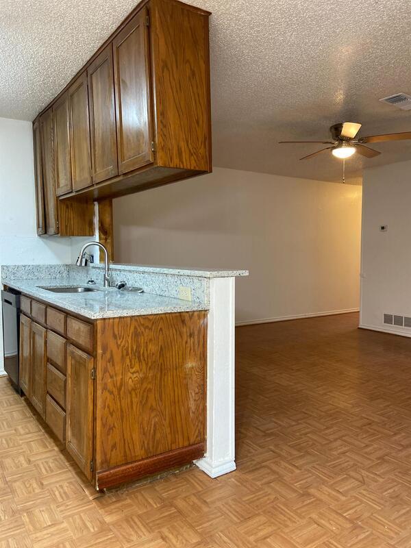 Foto del edificio - 2318 Kingsford Ct