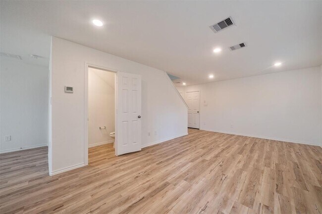 Foto del edificio - 32627 Orchard Haze Dr