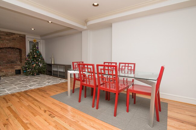 Foto del edificio - 1603 16th St NW